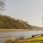 アパート In Near Deutsches Eck *