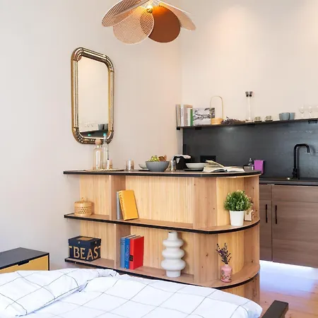 In Near Deutsches Eck Apartamento